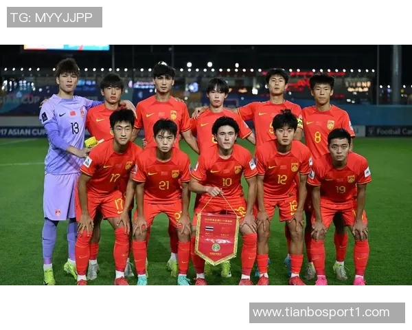 国足U16对朝鲜比赛中体能透支明显边路传球手短缺成制约因素 国足U16对朝鲜比赛中体能透支明显边路传球手短缺成制约因素