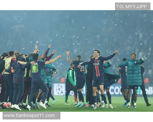 双边卫之王阿什拉夫与门德斯欧冠助攻领跑全欧