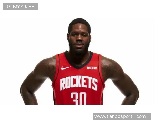 戈贝尔表现惊艳超高效两双数据14分12板1助2帽助球队获胜