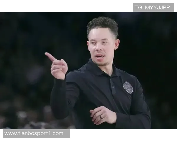 米奇约翰逊称赞索汉表现出色技术统计并不能完全反映球员真实贡献 米奇约翰逊称赞索汉表现出色技术统计并不能完全反映球员真实贡献