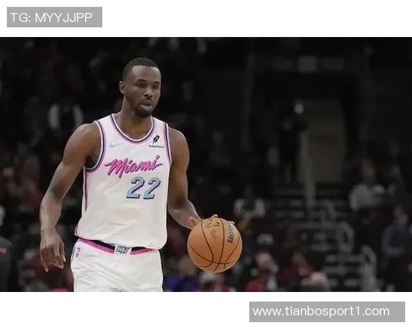 鲍威尔强调艰难胜利的重要性韦尔关键盖帽助力球队成功 鲍威尔强调艰难胜利的重要性韦尔关键盖帽助力球队成功