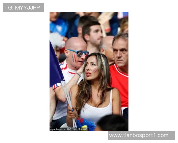 美女球迷深情告白东契奇:下辈子一定要嫁给你就这样约定终身爱情 美女球迷深情告白东契奇:下辈子一定要嫁给你就这样约定终身爱情